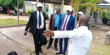 Au nom du ministre de la Santé, le Conseiller Fabrice Pelende lance la campagne de vulgarisation de la « Hotline » dans la province de Tanganyika