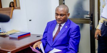 RDC : un ancien ministre pro UDPS dépose un dossier de fausses identités de Jean-Marc Kabund auprès du bureau de l&rsquo;Assemblée nationale !