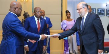 Le chef de l&rsquo;État a reçu 4 nouveaux ambassadeurs accrédités parmis lesquels un natif de Bunia