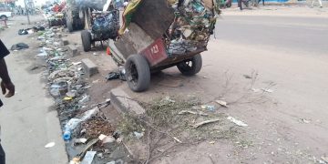 La nécessité de formaliser le travail des éboueurs à Kinshasa, une valeur ajoutée à l&rsquo;économie congolaise