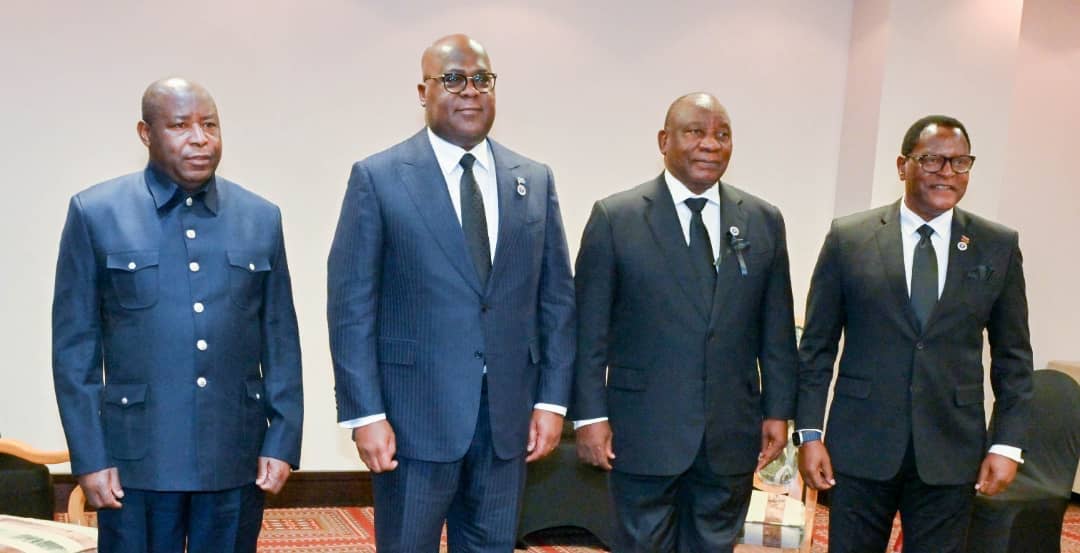 Le président Congolais Félix Antoine tshisekedi discute de la situation de l&rsquo;est avec ses homologues de la SADC à Windhoek
