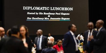 Kagame face au corps diplomatique : un cocktail de cynisme et de déni qui révèle un isolement sans précédent! (analyse de Jean-Luc Habyarimana)