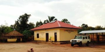 ‎Sud-Ubangi : arriérés de salaires des enseignants, Caritas accusée d’être à la manœuvre‎