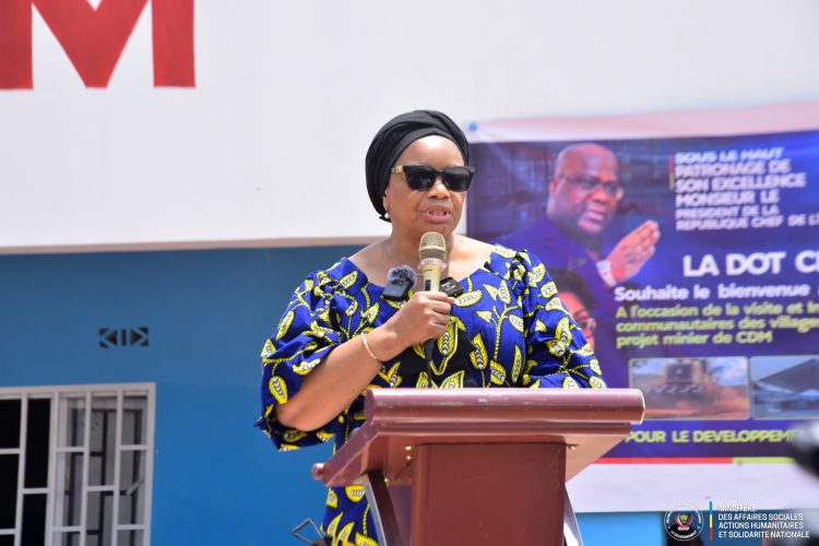 Lubumbashi: La Ministre d&rsquo;Etat Eve Bazaiba inaugure plusieurs ouvrages dans le cadre de la Dotation 0,3% de chiffres d&rsquo;affaires minimum des Miniers
