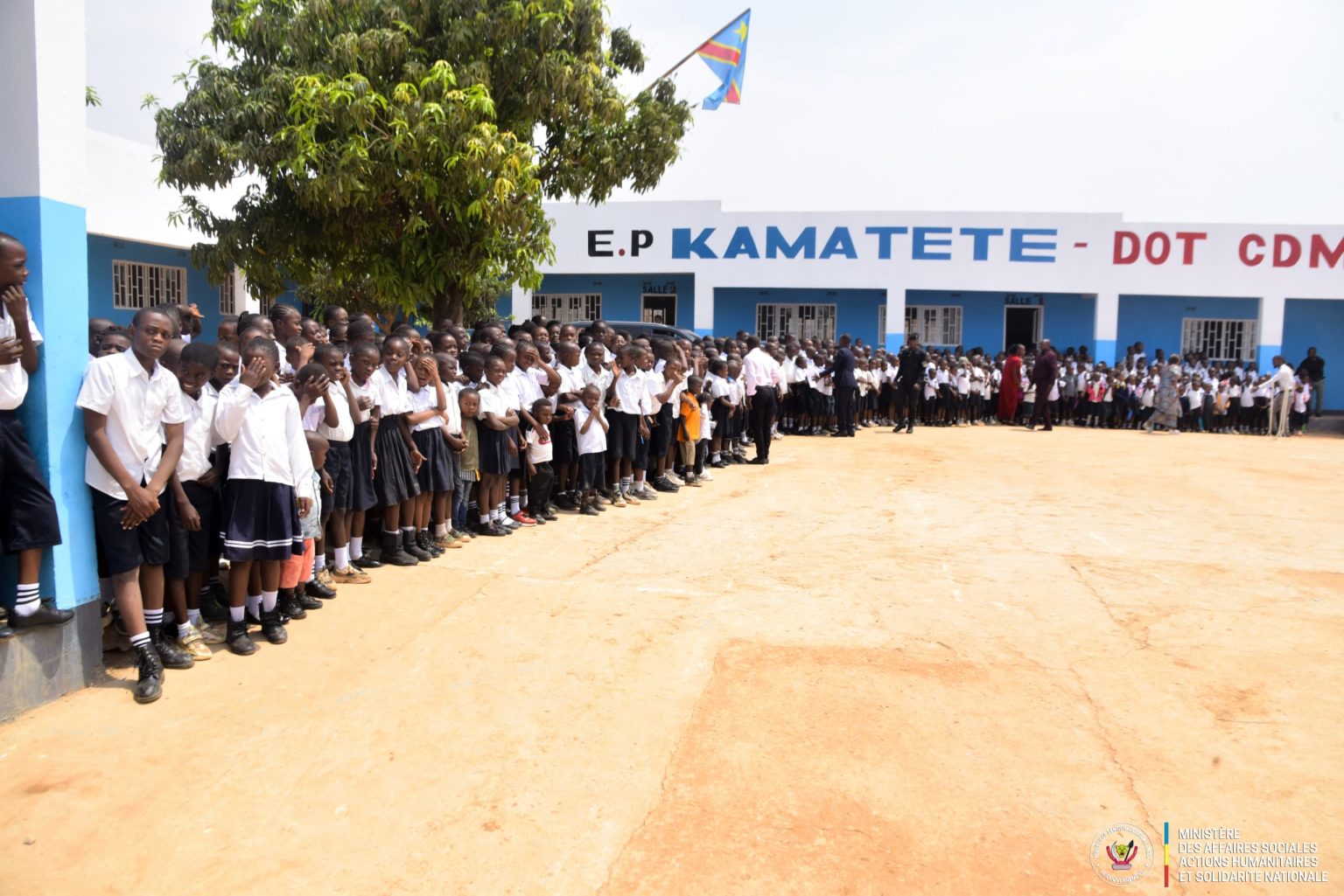 Lubumbashi: La Ministre d'Etat Eve Bazaiba inaugure plusieurs ouvrages ...