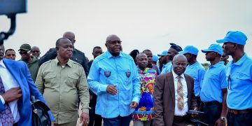 Équateur : Jean-Pierre Bemba inspecte le balisage de l&rsquo;aéroport de Mbandaka