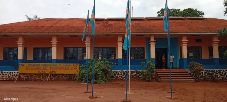 Sud-Ubangi : bras de fer explosif autour de l’Assemblée provinciale, un magistrat interdit d’accès