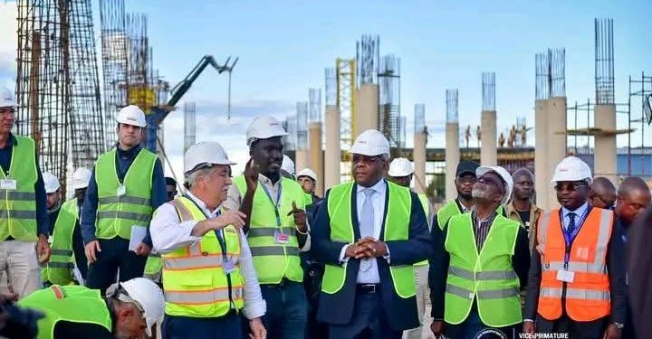 Lubumbashi : Bemba satisfait de l’avancement des travaux à l’aéroport de la Luano