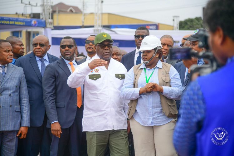 Kinshasa : Tshisekedi mise sur le béton pour reconquérir la bataille de la mobilité