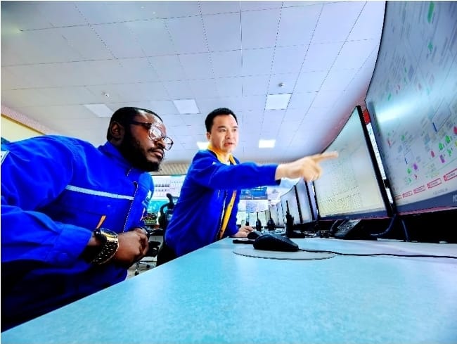 À Dizwa, multiplier les initiatives pour développer les talents
