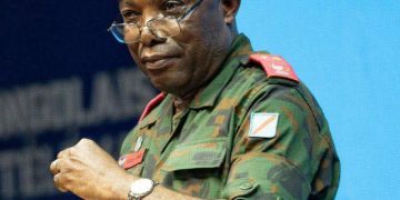 RDC : le général Sylvain Ekenge reprend ses fonctions de porte-parole des FARDC