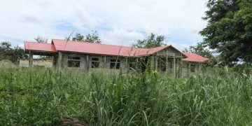 Sud-Ubangi : à Budjala, le chantier du bâtiment administratif à nouveau à l’arrêt